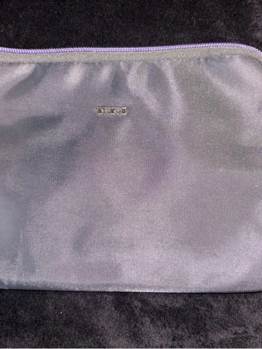 TUMI for Delta Delta Air Lines First Class Amenity Kit Pouch / Toiletry Bag EUC